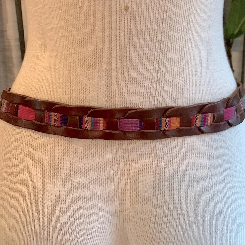 Leather S/M brown leather belt with multi color fabric